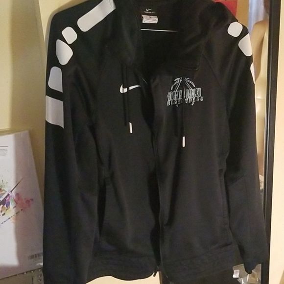 Nike Therma Fit Black Zippered Hoodie Sz. S With Moraine Valley Basketball Logo - Picture 16 of 17